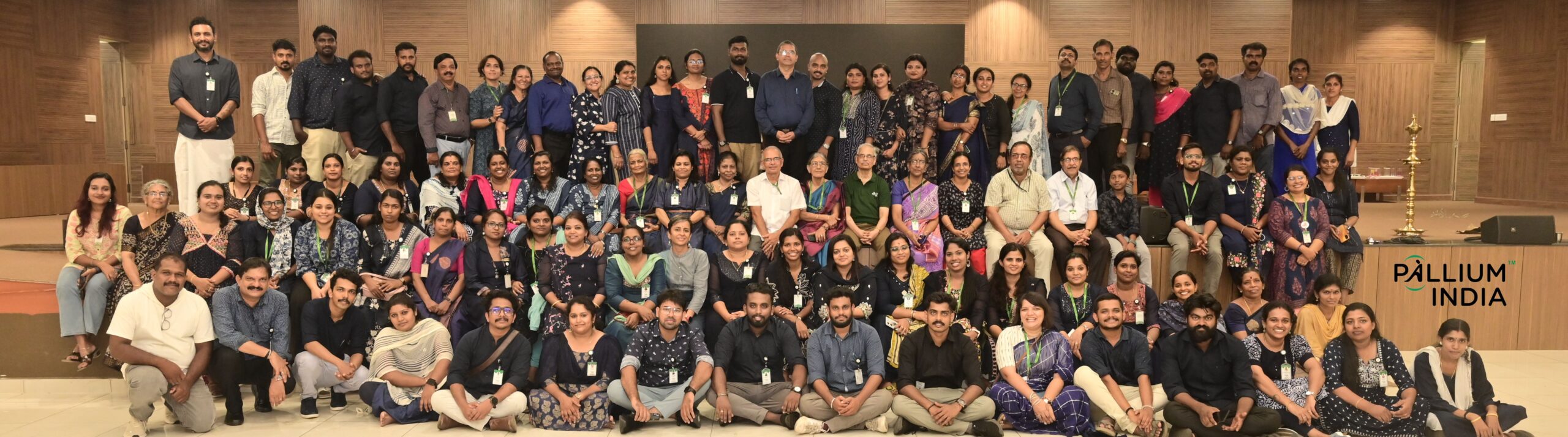 Turquoise and White Professional Healthcare Banner (182.88 x 51 cm)